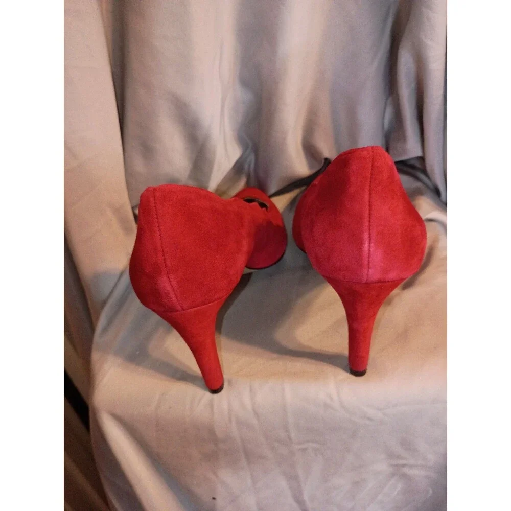 Adrienne Vittadini Red Suede Heels Wavy Scalloped Detailing Sz 10